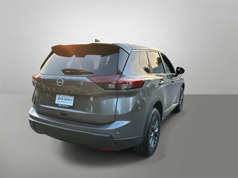 Certified 2024 Nissan Rogue S image 25