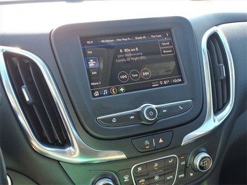 Used 2022 Chevrolet Equinox LT image 12