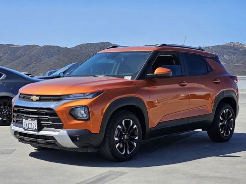 Used 2022 Chevrolet TrailBlazer LT w/ LPO, Blackout Package image 6
