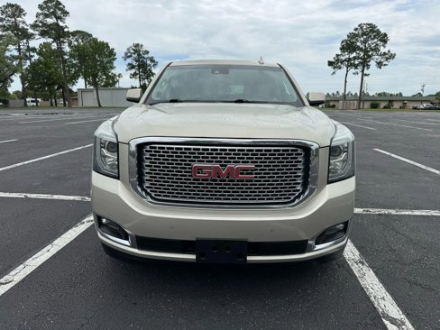 Used 2016 GMC Yukon XL Denali w/ Open Road Package image 3