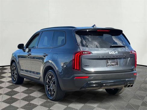 Used 2022 Kia Telluride SX w/ Nightfall Edition Package image 8