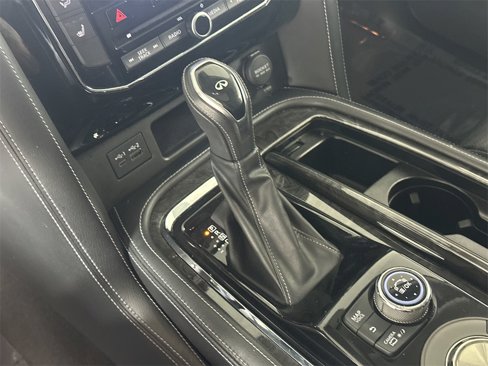 Used 2020 INFINITI QX80 Luxe w/ Proassist Package image 32