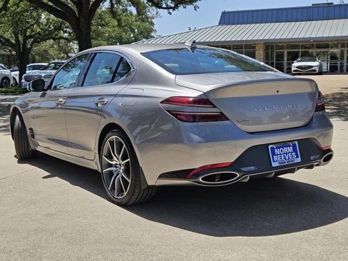 Used 2025 Genesis G70 2.5T image 3