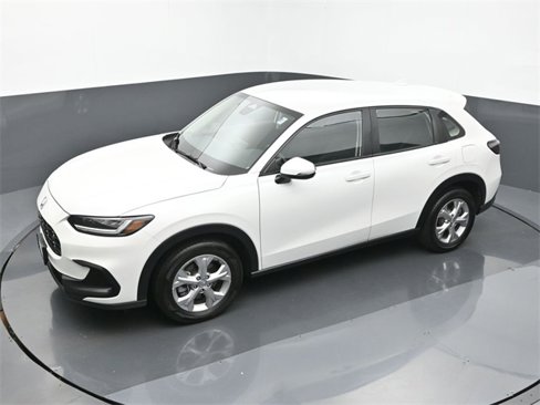 Used 2025 Honda HR-V LX image 15