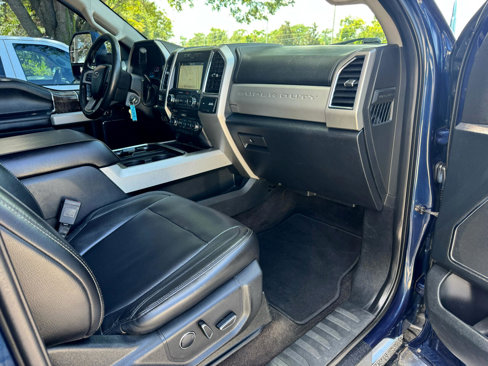 Used 2018 Ford F250 Lariat w/ Lariat Value Package image 43