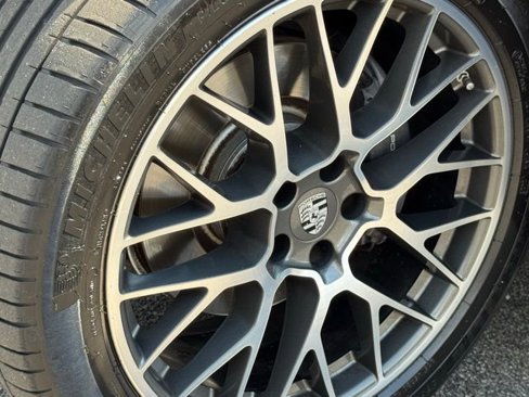 Used 2018 Porsche Macan image 10