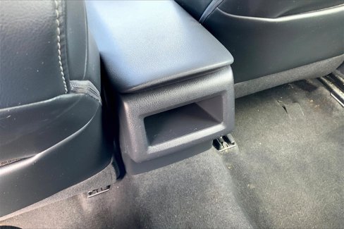 Used 2021 Toyota Camry SE image 37