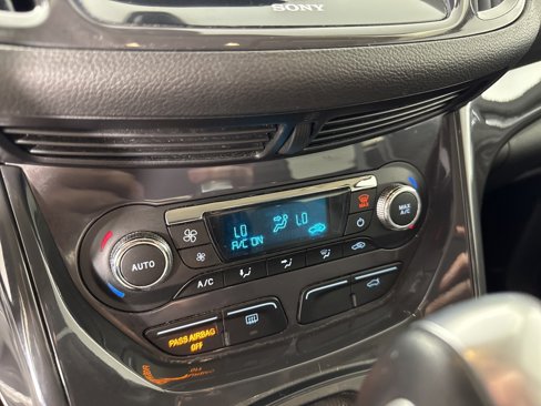 Used 2015 Ford Escape Titanium image 18