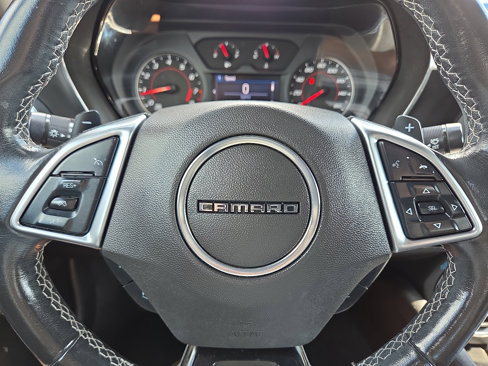 Used 2020 Chevrolet Camaro LT image 24