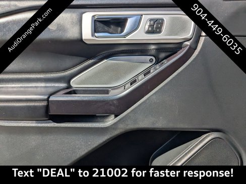 Used 2020 Ford Explorer Platinum w/ Premium Technology Package image 29