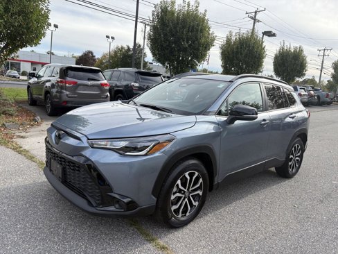 Used 2025 Toyota Corolla Cross AWD Hybrid image 3