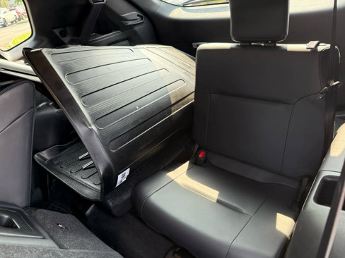 Used 2022 Mitsubishi Outlander SEL image 15