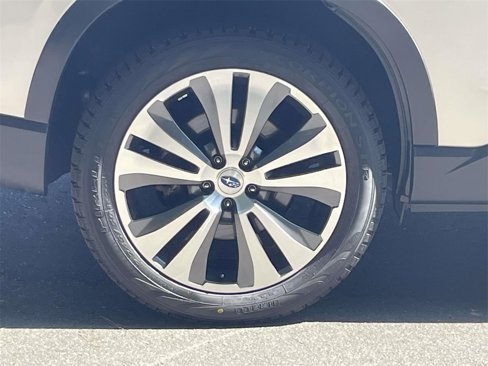 Used 2019 Subaru Ascent Limited image 8