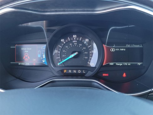 Used 2018 Ford Fusion Energi SE image 9