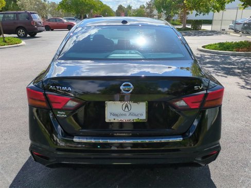 Used 2022 Nissan Altima 2.5 SV image 5