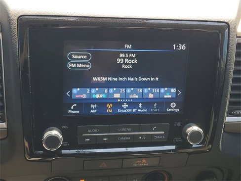 Used 2022 Nissan Frontier SV w/ Technology Package image 16