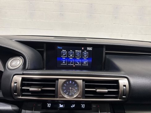 Used 2016 Lexus IS 200t image 44