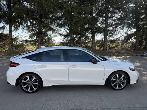 Used 2025 Honda Civic Sport Touring image 8