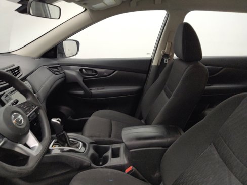 Used 2020 Nissan Rogue S image 17