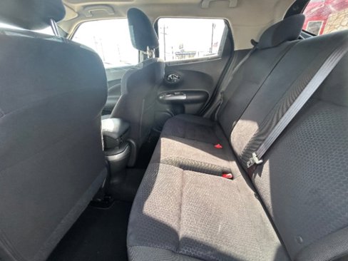Used 2013 Nissan Juke SV w/ Sport Pkg image 9
