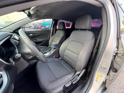 Used 2017 Chevrolet Malibu LS image 15