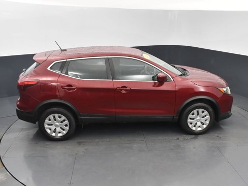 Used 2019 Nissan Rogue Sport S image 45