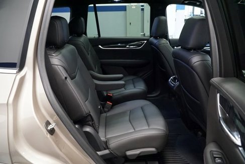 Certified 2022 Cadillac XT6 Premium Luxury image 15
