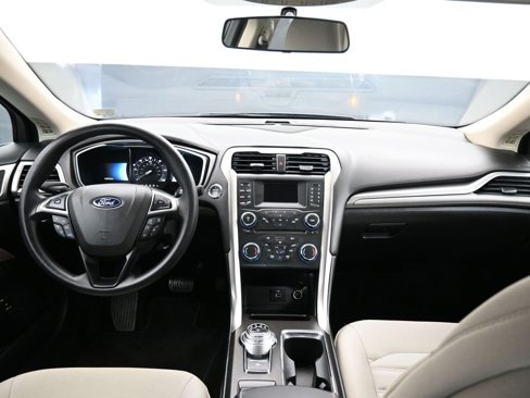 Used 2018 Ford Fusion S image 35