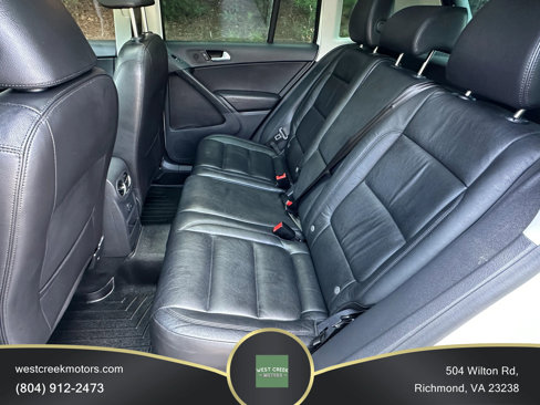 Used 2017 Volkswagen Tiguan Sport image 16