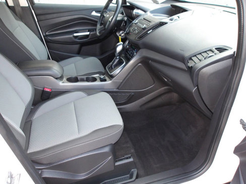 Used 2017 Ford C-MAX SE image 22