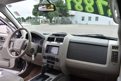 Used 2010 Ford Escape XLT image 28