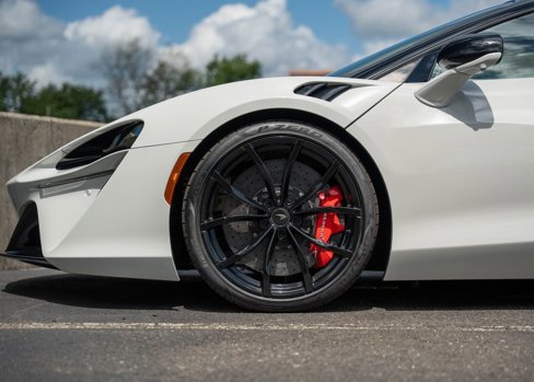 New 2025 McLaren Artura Spider image 46