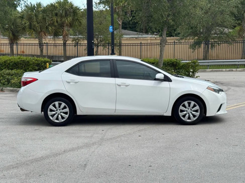 Used 2014 Toyota Corolla L image 4