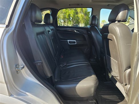 Used 2015 Chevrolet Captiva Sport LT w/ Convenience Package image 14