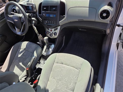 Used 2015 Chevrolet Sonic LS image 16