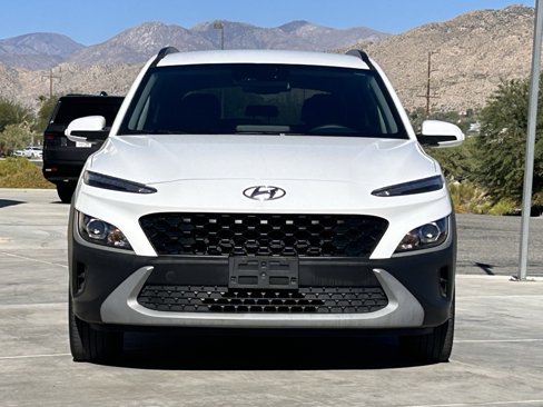 Used 2022 Hyundai Kona SEL image 2