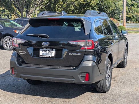Used 2022 Subaru Outback Premium image 7