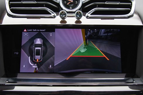 Used 2024 Bentley Bentayga Extended Wheelbase image 39