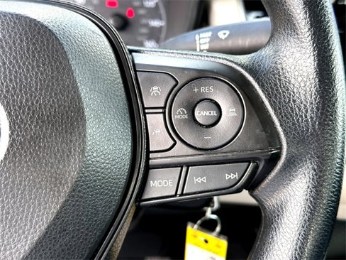 Used 2023 Toyota Corolla LE image 17