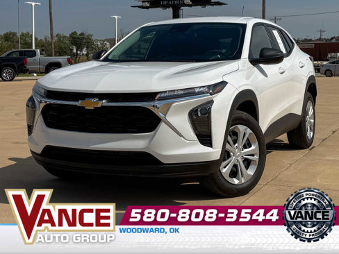 Used 2024 Chevrolet Trax LS image 1