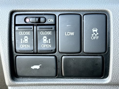 Used 2015 Honda Odyssey EX-L image 29