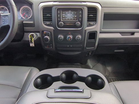 Used 2018 RAM 1500 Tradesman image 19