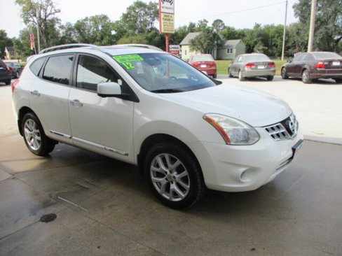 Used 2012 Nissan Rogue SL image 18