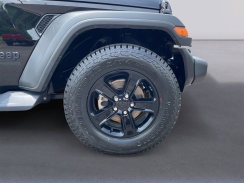 Used 2021 Jeep Wrangler Unlimited Sport image 9