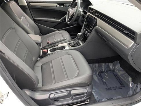 Used 2022 Volkswagen Passat 2.0T SE image 20