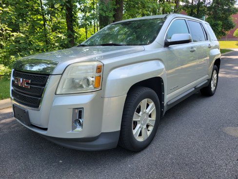Used 2012 GMC Terrain SLE image 1