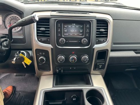 Used 2014 RAM 2500 SLT image 15