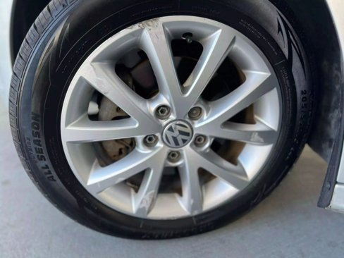 Used 2011 Volkswagen Jetta SE image 20
