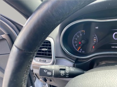 Used 2018 Jeep Grand Cherokee Laredo image 21
