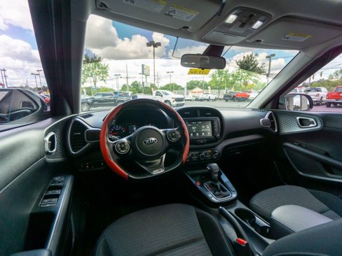Used 2020 Kia Soul GT-Line w/ GT 2.0L Power Sunroof Package image 16
